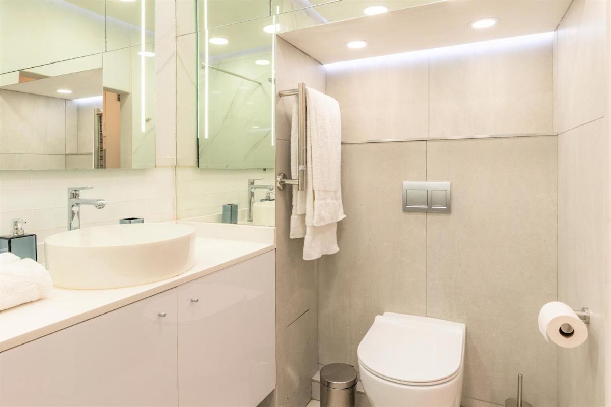 Apartment 6a Diplomat *