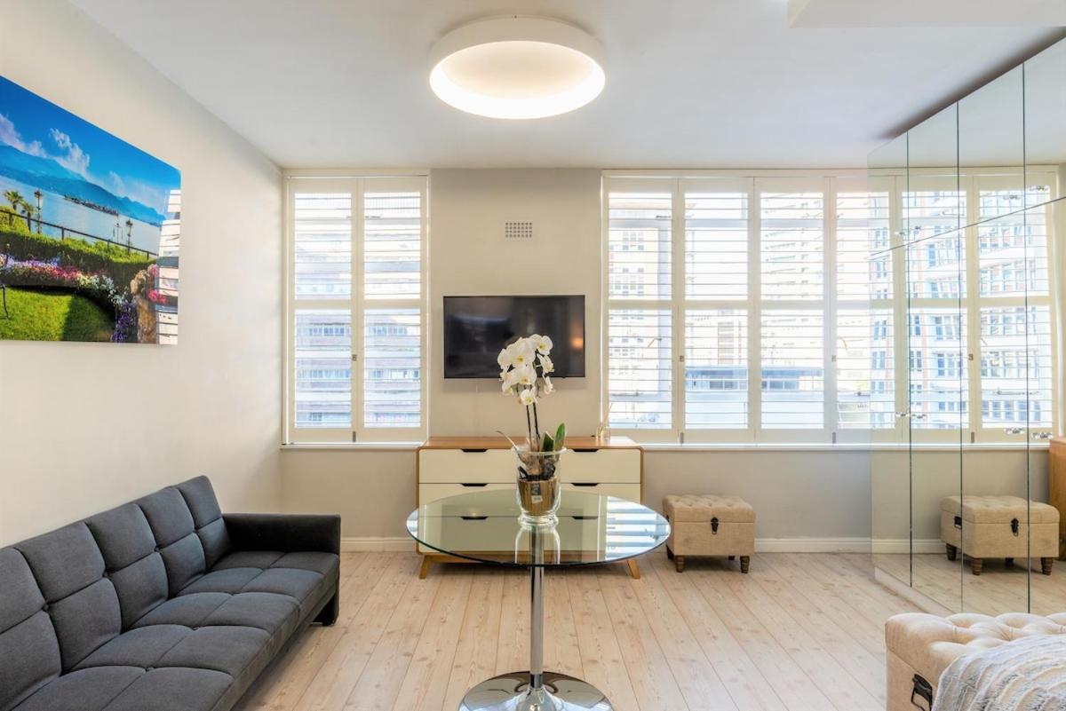 Apartment 6a Diplomat Cape Town